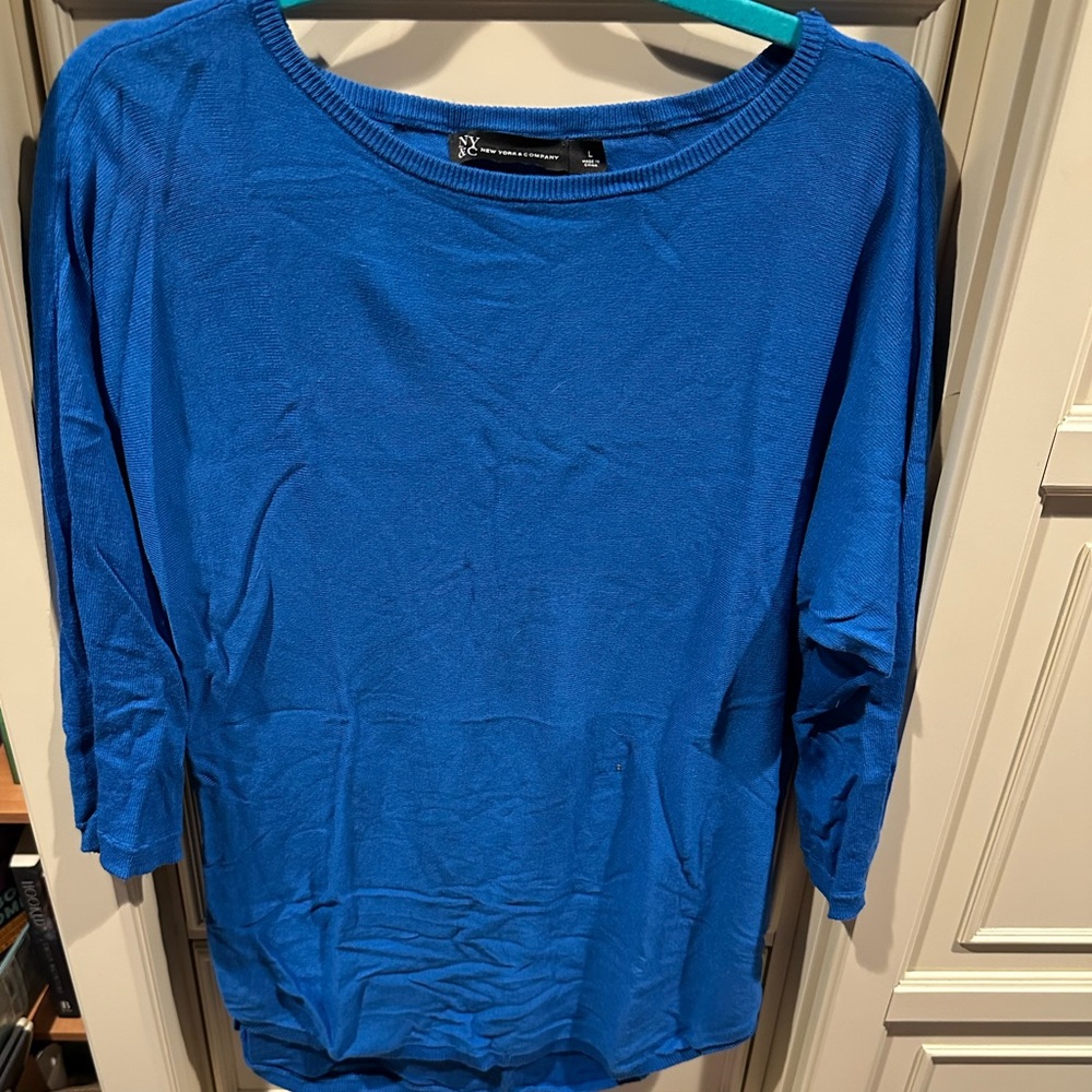 New York and Company 3/4 Sleeve Sweater Large